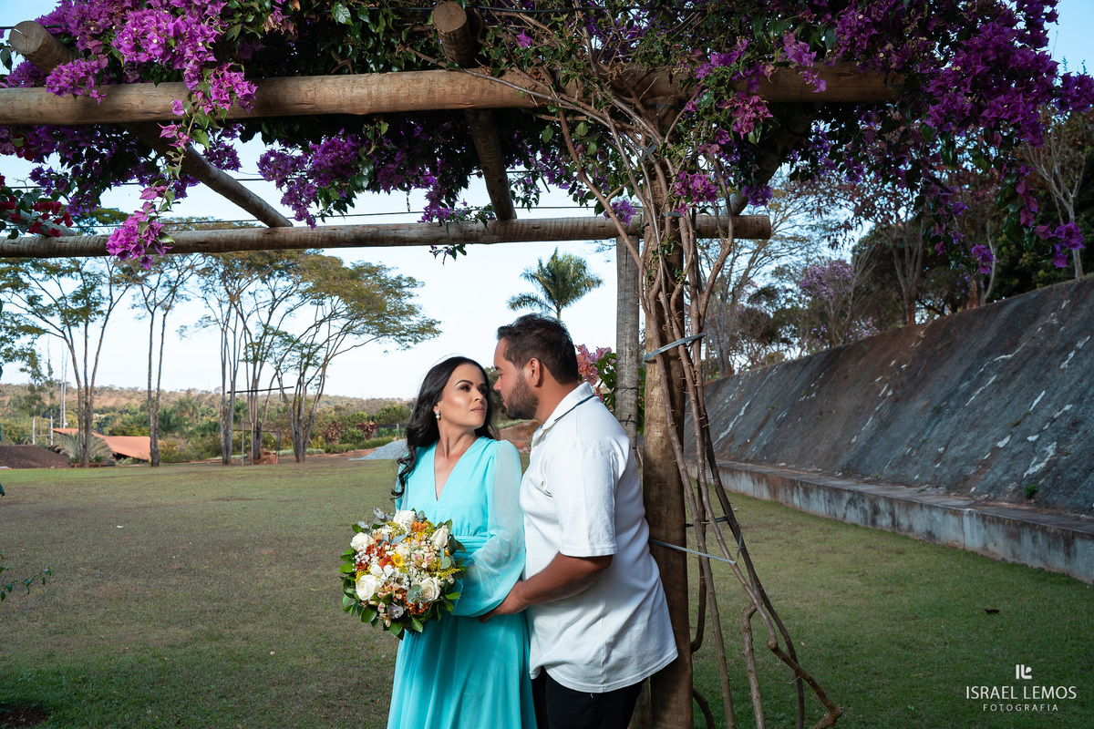 Fotografia de casamento com save the date Lucas e Flaviane 