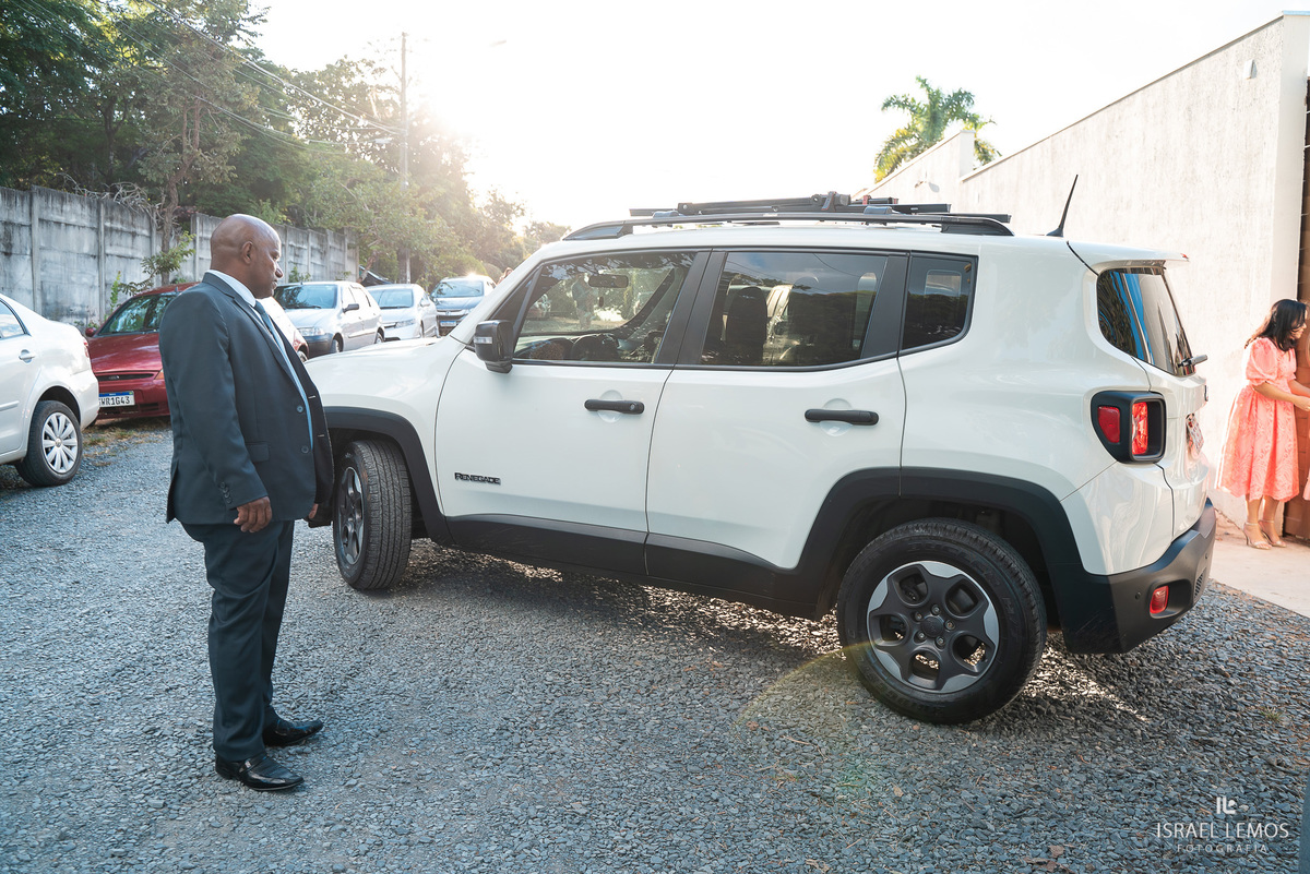 pai pegando noiva no carro