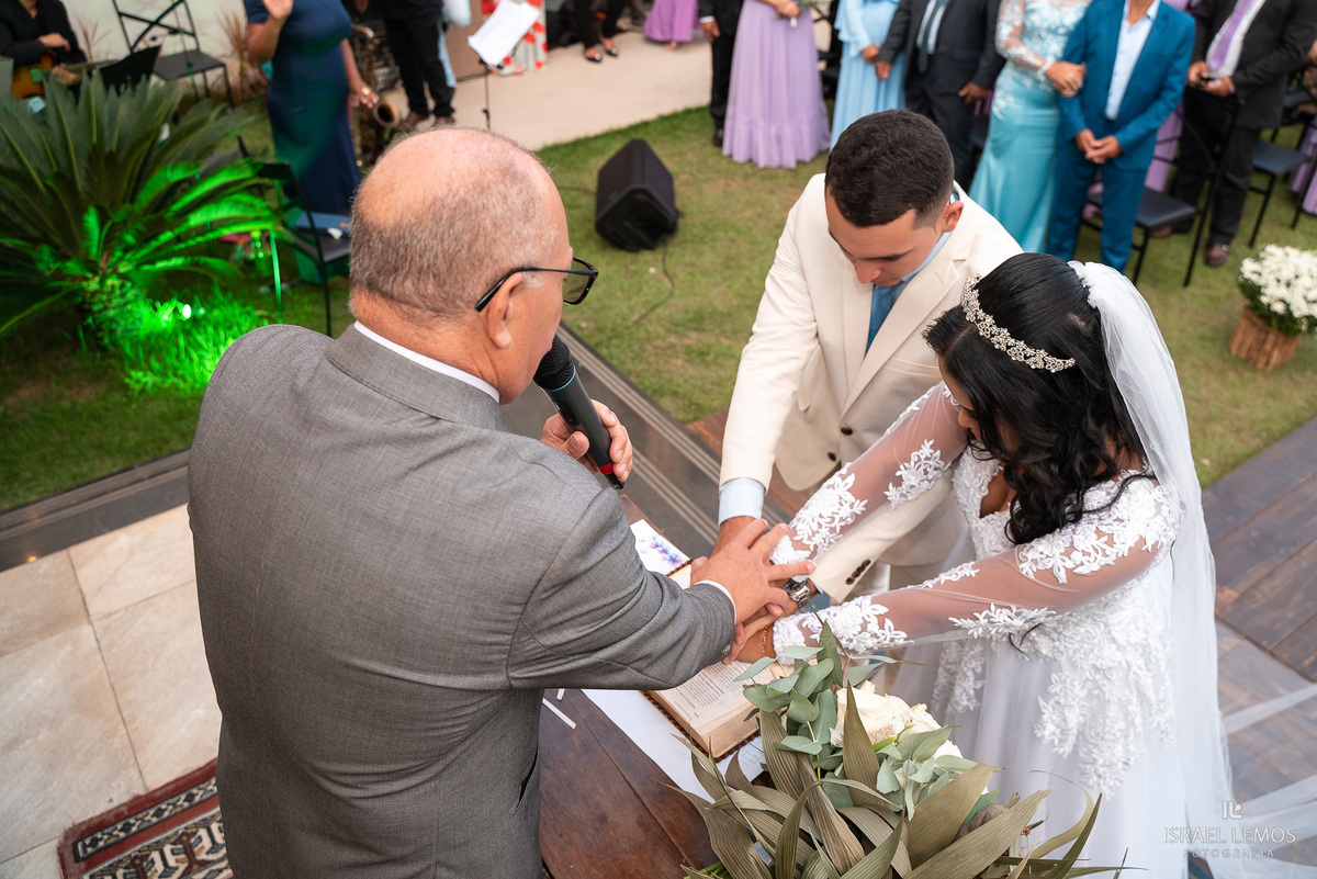 Fotografia de casamento no espaço Golden na cidade de Para de minas