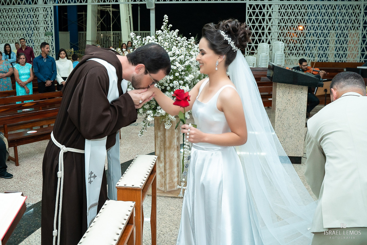 casamento foto Igreja Sagrado coração de Jesus na cidade de Itauna fotografo Israel Lemos 