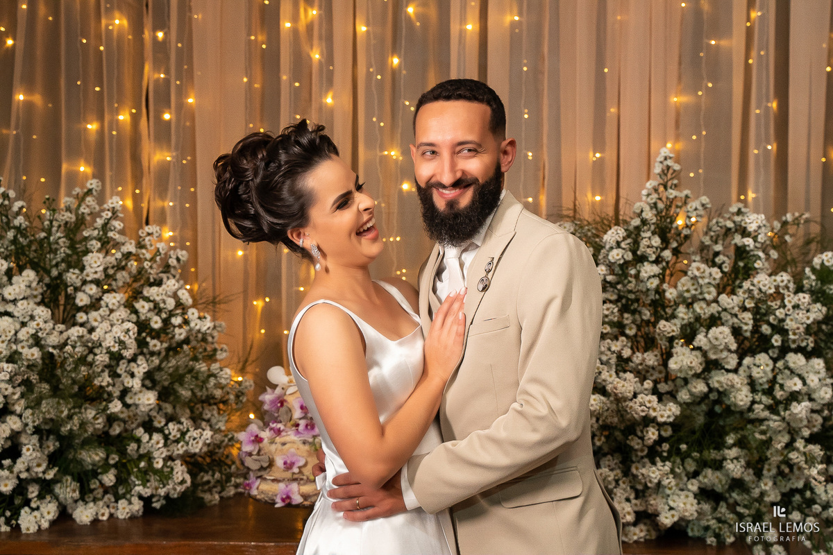 fotos no casal no bolo em itauna