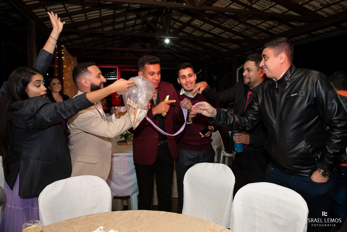 noivos dancam a festa toda em itauna