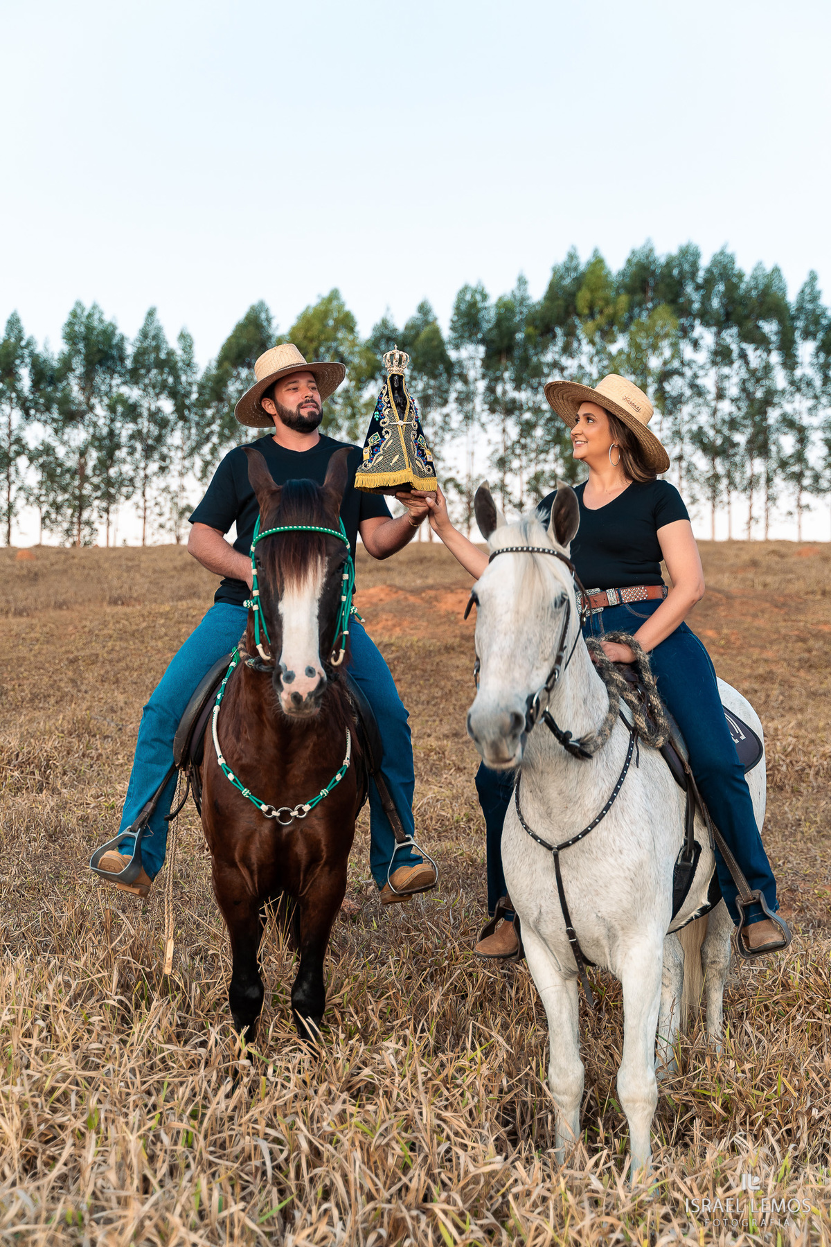 Fotografia de casal com o que tem a cara do casal fotos com cavalos Fotos israel lemos