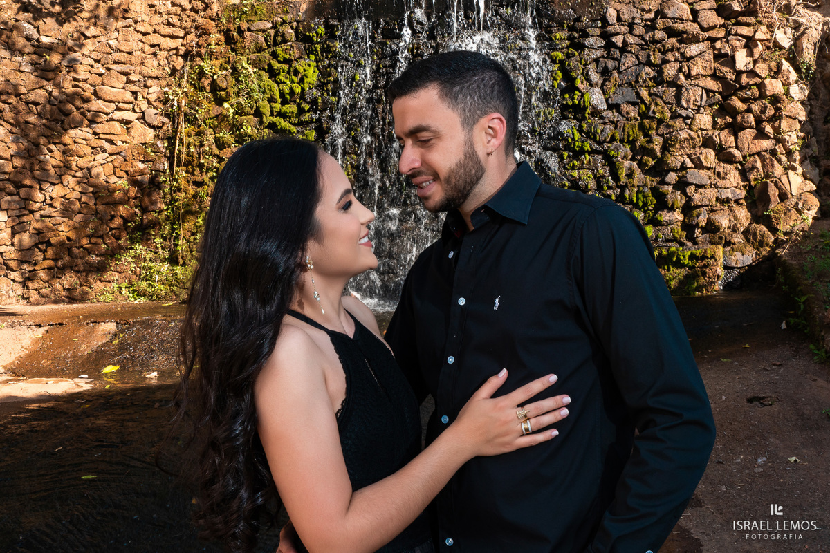 Fotografia de casamento na cidade de    pitangui 