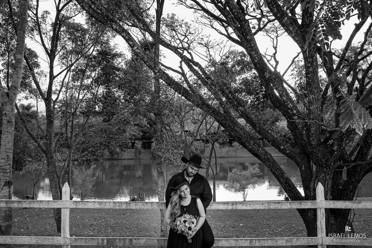 Produção de roupa e beleza Tamara Oliveira e fotos Israel Lemos fotografo em para de minas