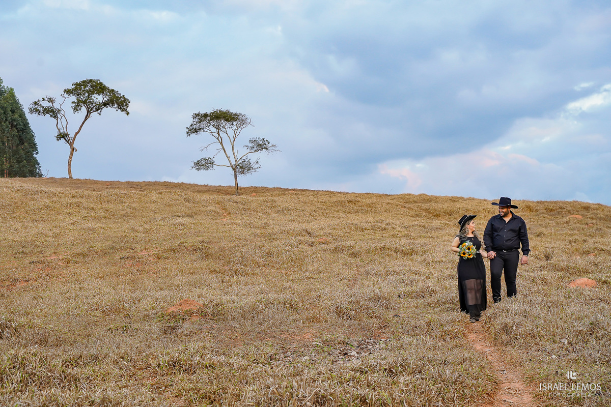 Produção de roupa e beleza Tamara Oliveira e fotos Israel Lemos fotografo em para de minas