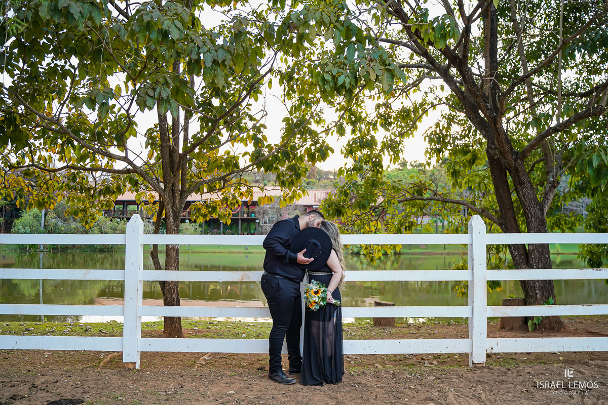 Produção de roupa e beleza Tamara Oliveira e fotos Israel Lemos fotografo em para de minas