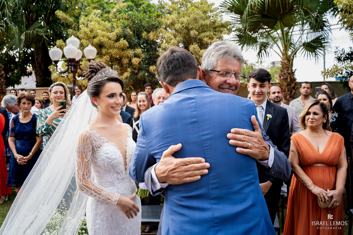Fotografia de casamento no espaco divine em Betim MG