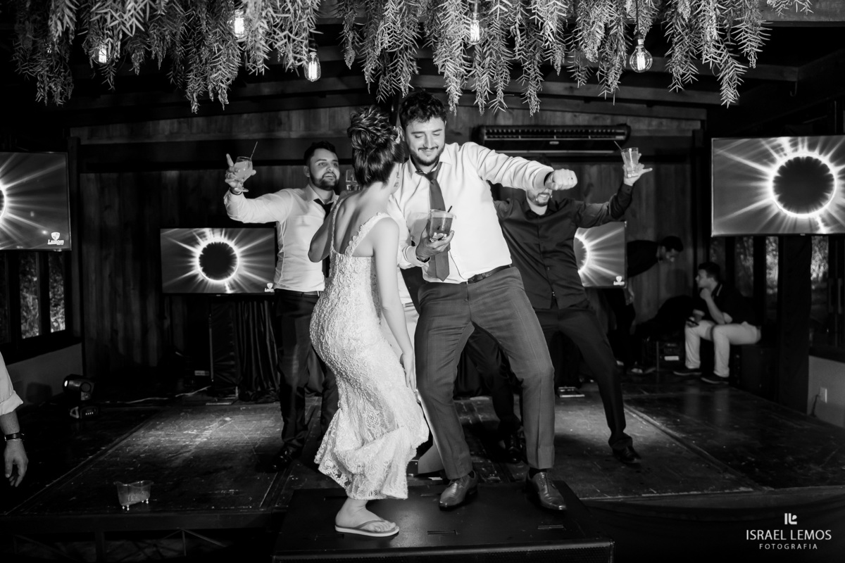 Fotografia de casamento festa no espaco divine em Betim MG