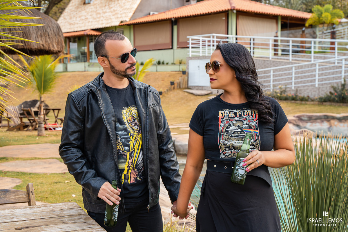 Casal faz ensaio rock and Roll em para de minas e fotografo de para de minas faz fotos lindas 