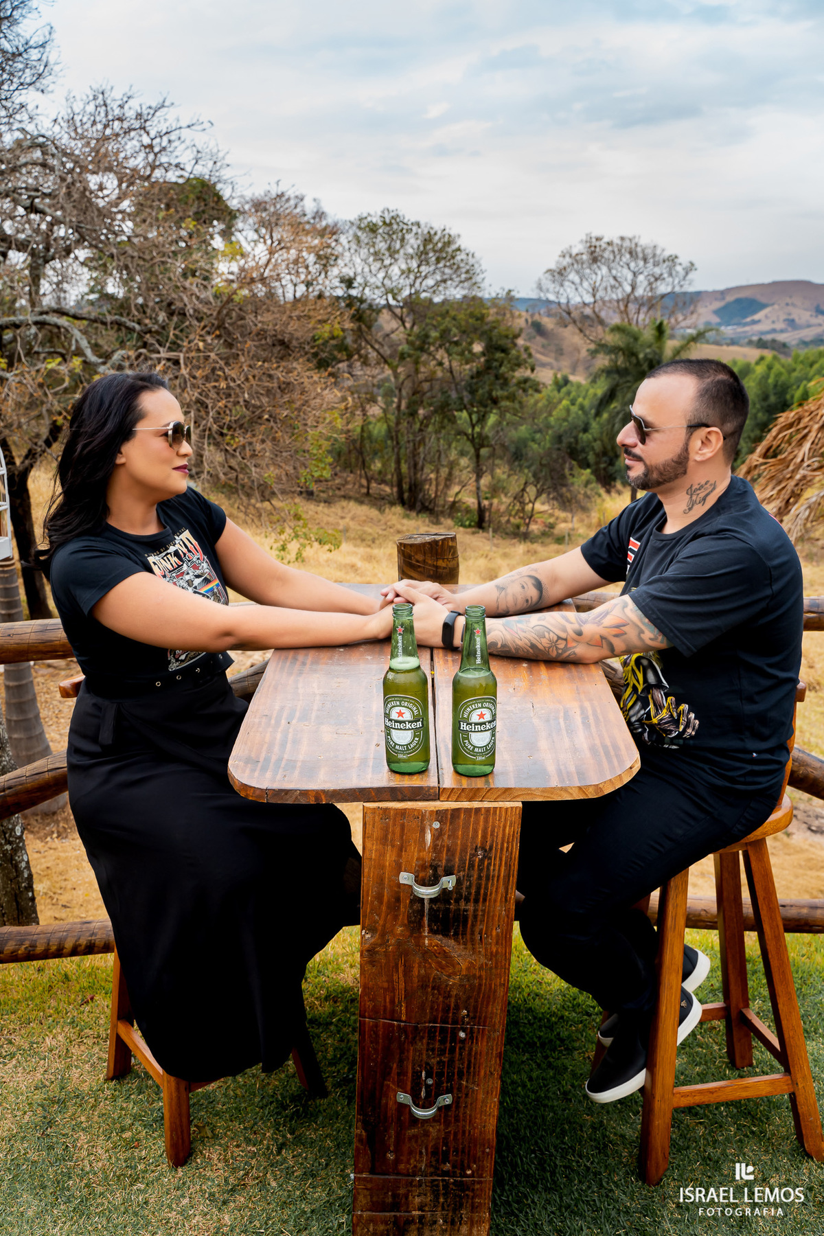 Casal faz ensaio rock and Roll em para de minas e fotografo de para de minas faz fotos lindas 