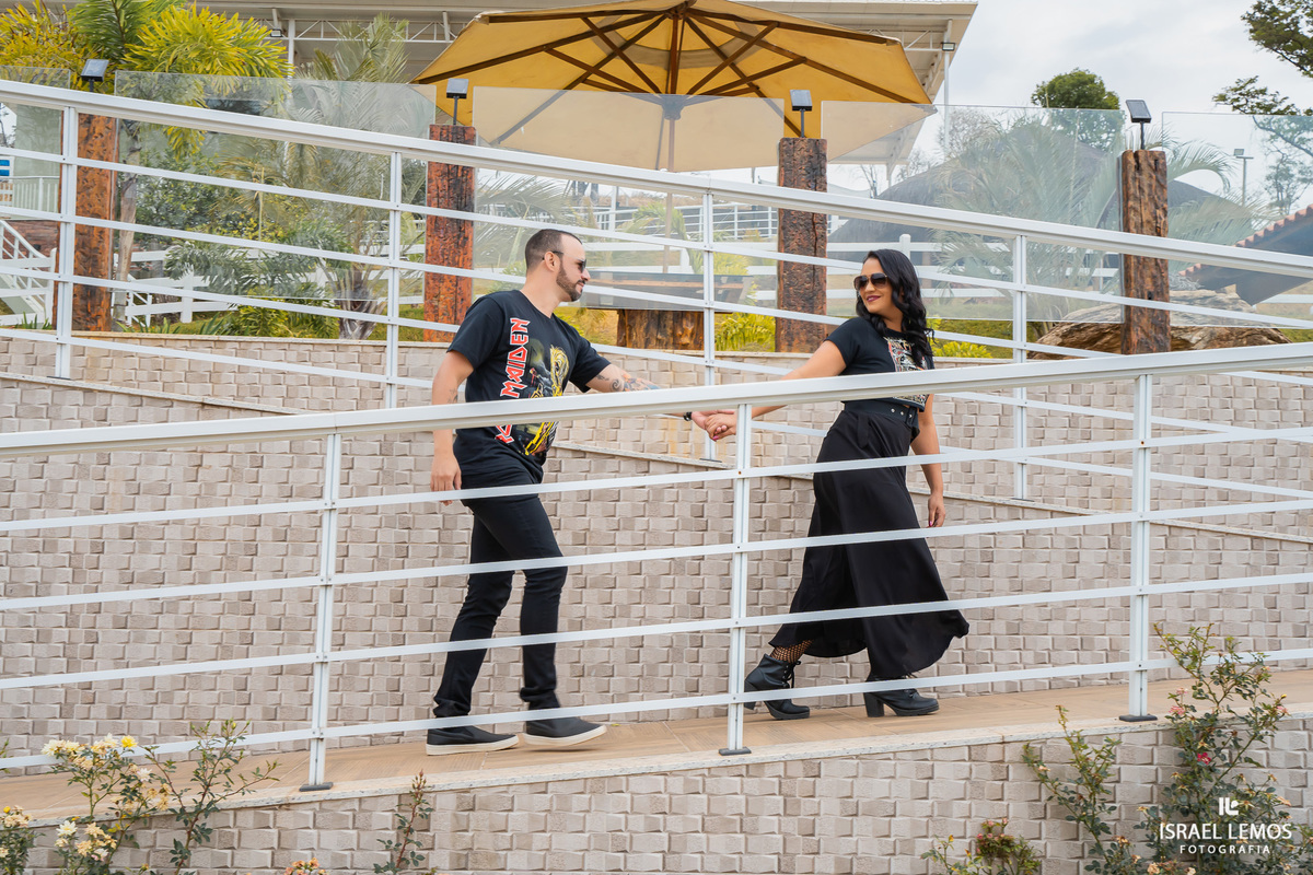 Casal faz ensaio rock and Roll em para de minas e fotografo de para de minas faz fotos lindas 