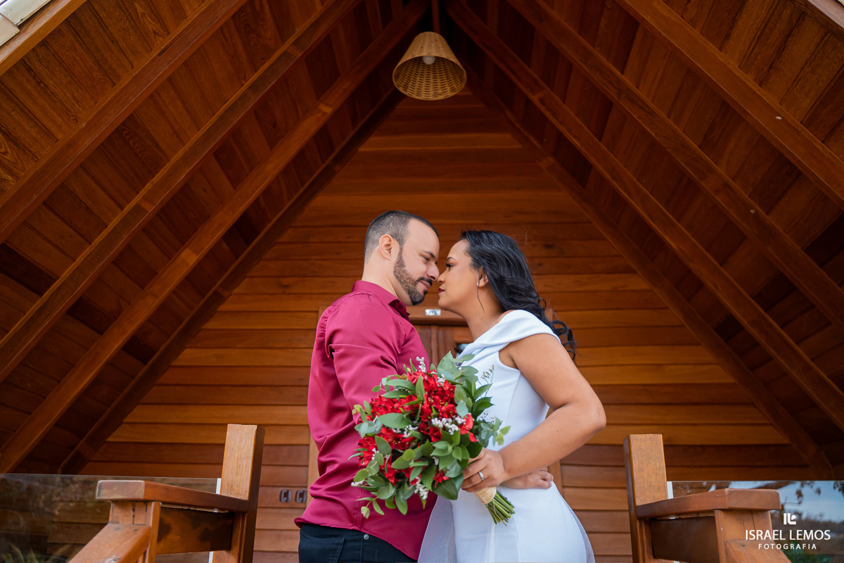 Casal faz ensaio rock and Roll em para de minas e fotografo de para de minas faz fotos lindas 