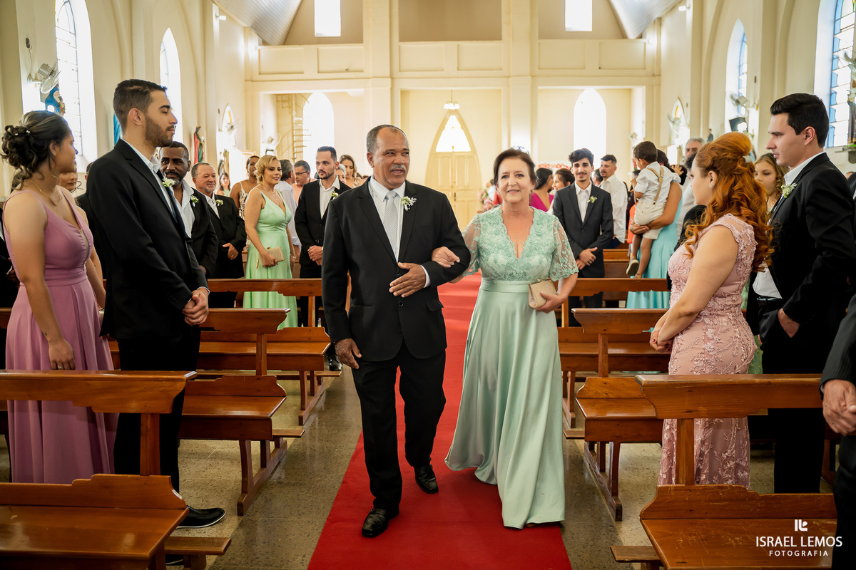 Casamento na cidade de florestal mg com o melhor fotografo Israel Lemos fotografia