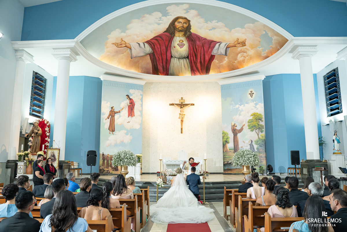 Fotografia de casamento na igreja sao Francisco em para de minas pelo fotografo de casamento israel lemos