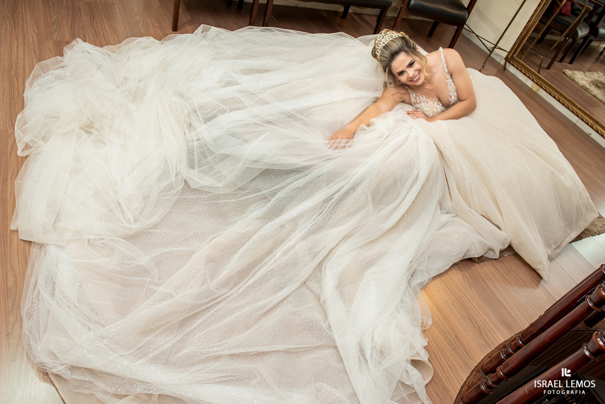 Fotografia de making of de noiva em para de minas 