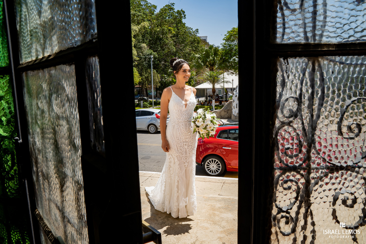noiva perdigao carro