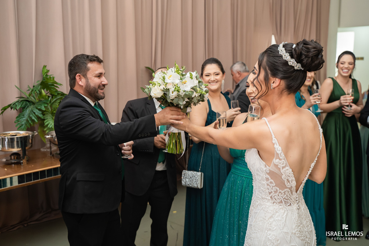 Onde fazer a recepção do casamento em perdigão ou Araujos 