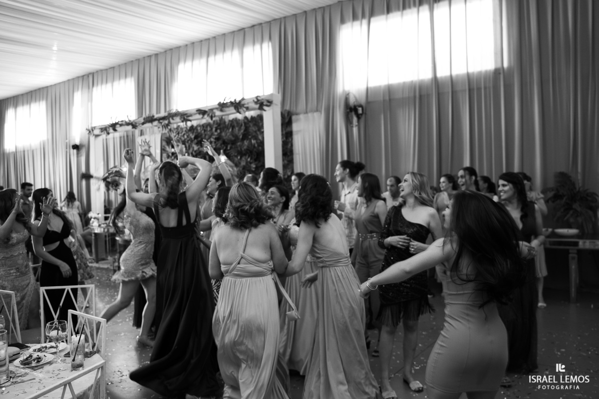 madrinhas desesperadas pelo buque