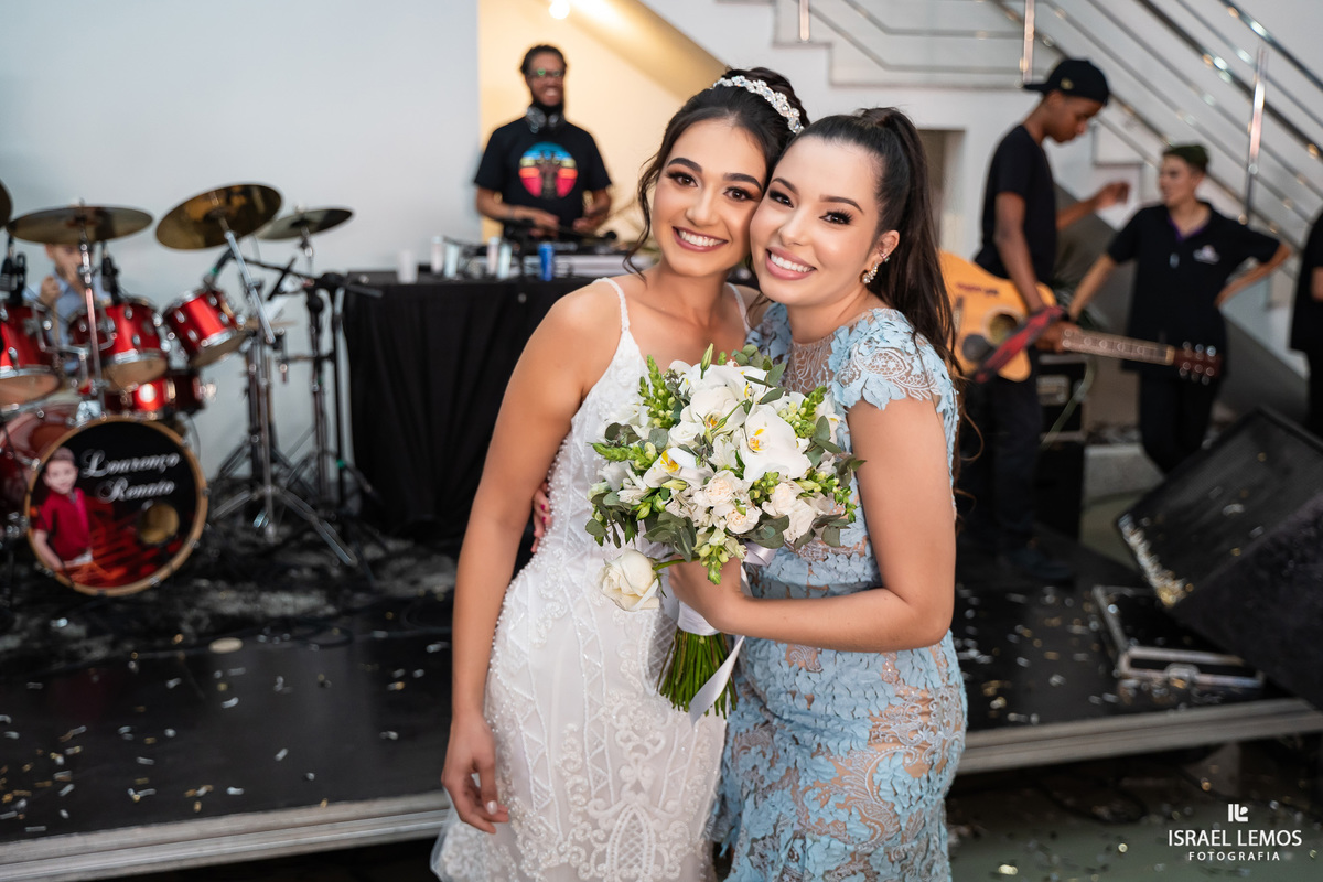 madrinhas desesperadas pelo buque