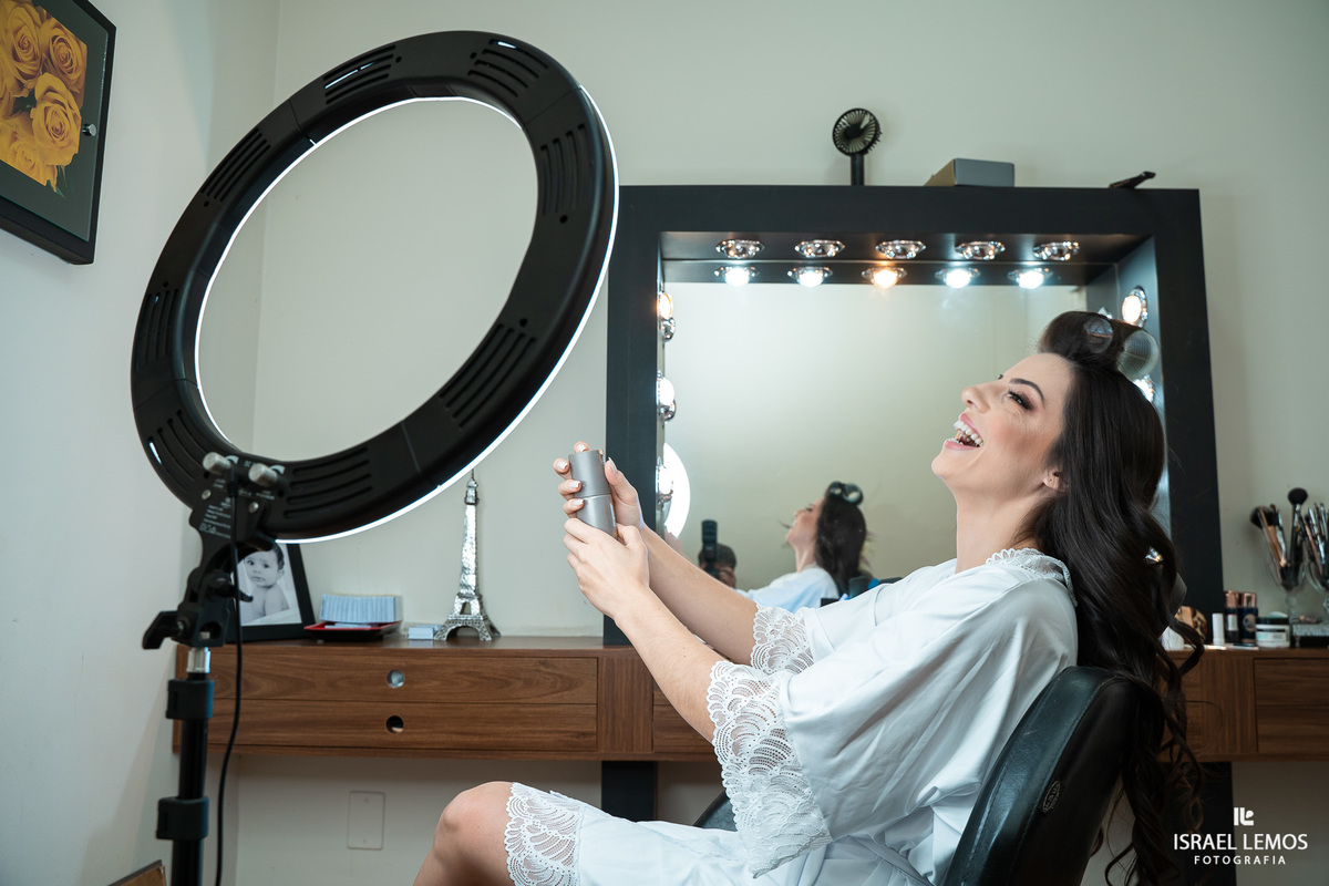 Maquiagem para noivas e madrinhas na cidade de pitangui 