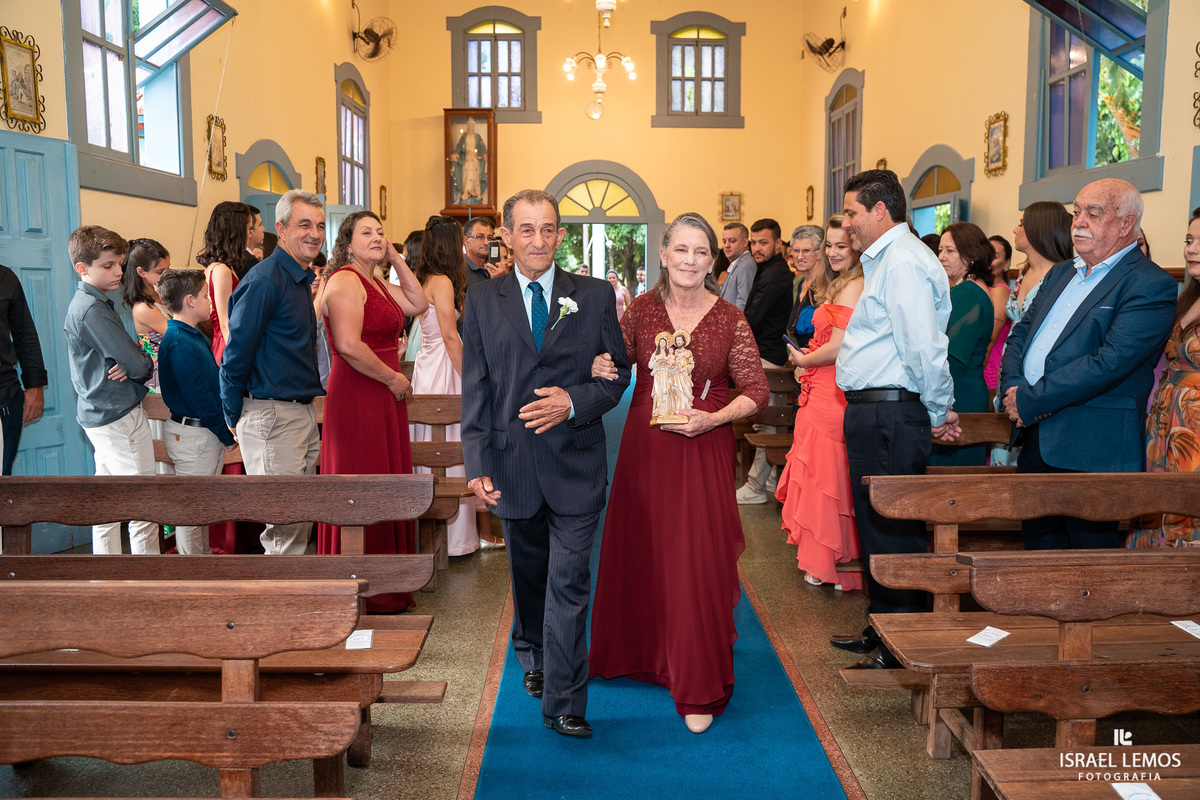 Casamento no santuario em conceição do para fotografia de casamento 