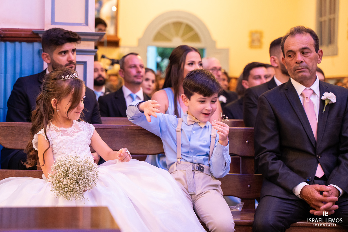 Como achar um fotografo em pitangui