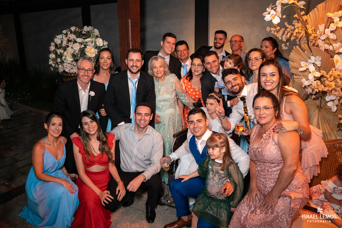 Festa de casamento na cidade de pitangui foi tudo lindo com fotos oficiais de Israel Lemos fotografo