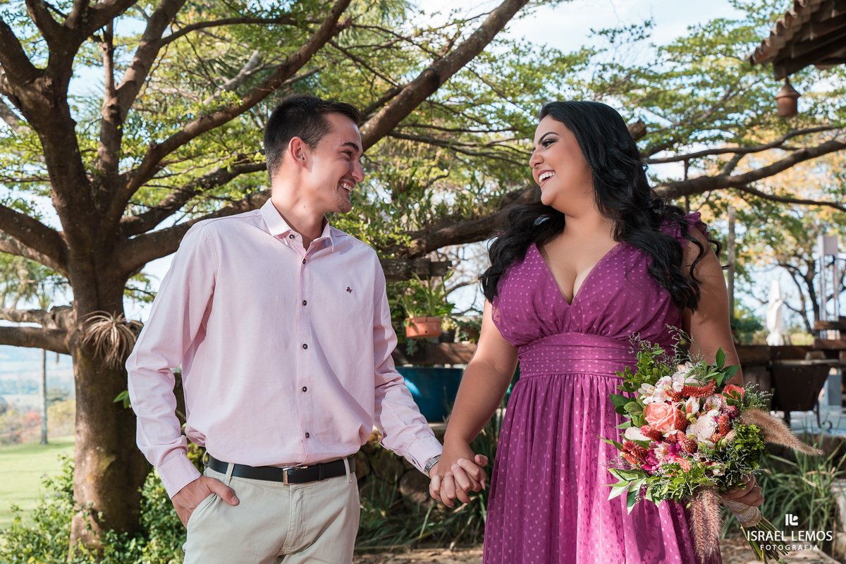 Fotografia de pre casamento em para de minas pelo melhor fotografo Israel Lemos de Para de minas