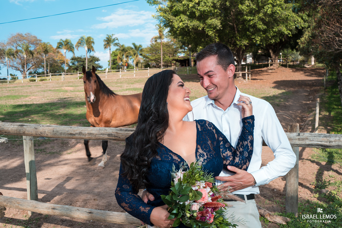 Fotografia de pre casamento em para de minas pelo melhor fotografo Israel Lemos de Para de minas