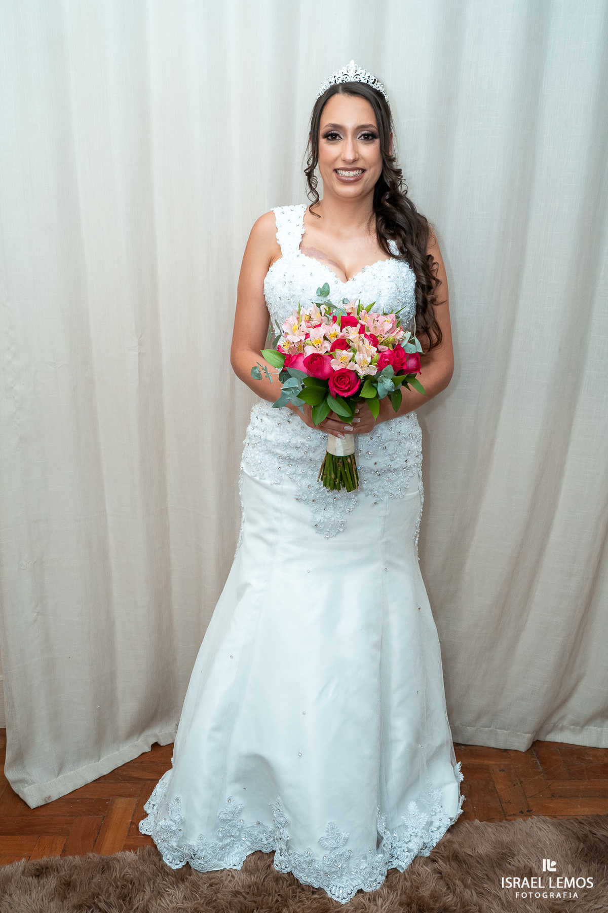 Maquiagem de noiva em Para de minas 