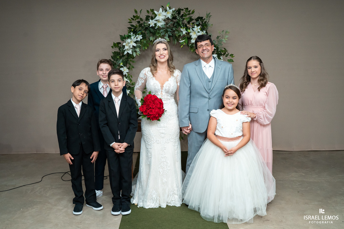 cerimonia de casamento de Suellen e Sergio o  casamento pelo fotografo de casamento de pitangui Israel Lemos fotografia