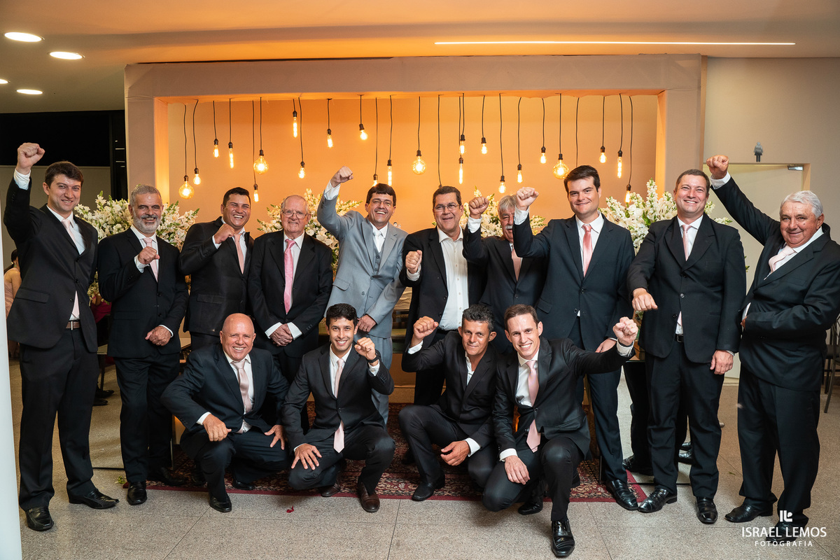 padrinhos em pitangui onde escolher um terno