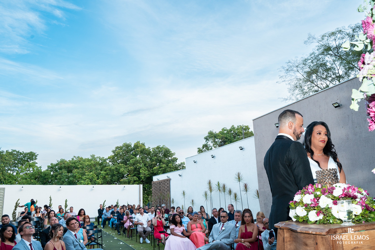 Casamento ao ar livre em Para de minas