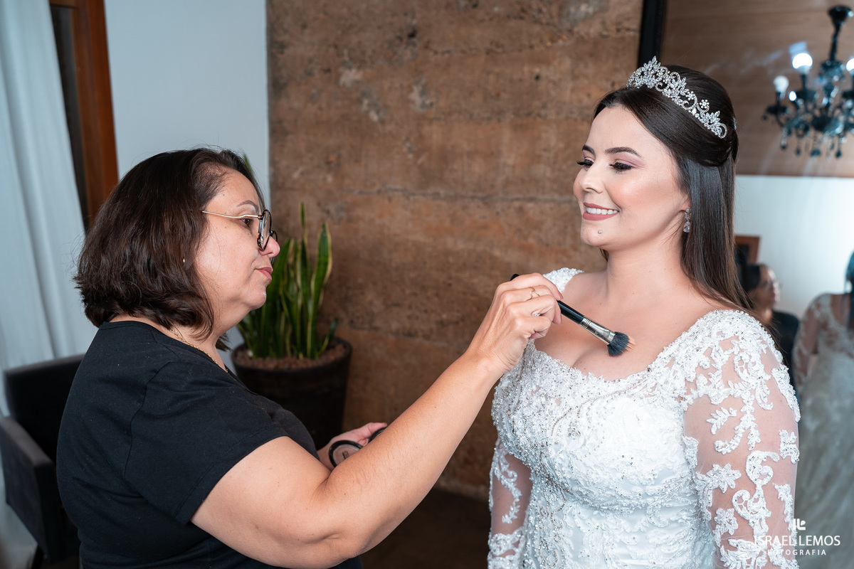 Maquiagem de noiva em pitangui 