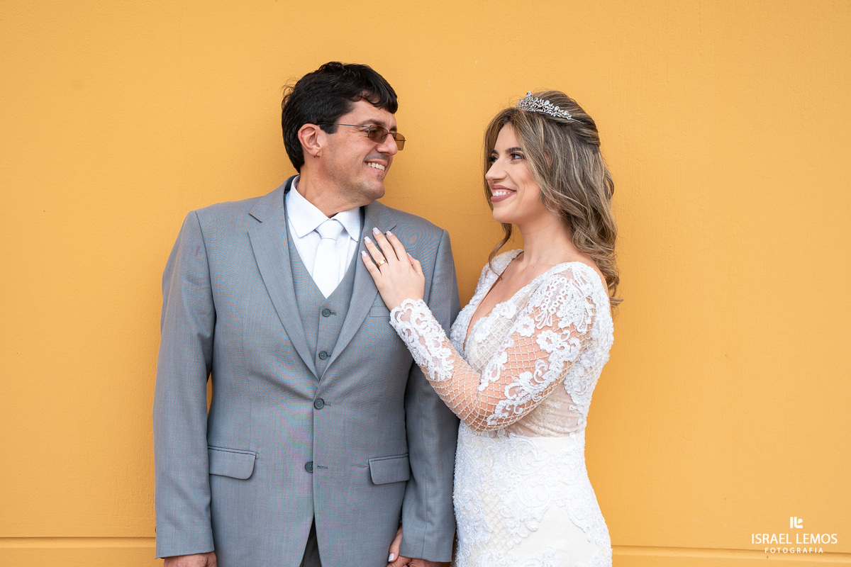 Fotografia externa de casamento na cidade de pitangui pelo fotografo de casamento Israel Lemos o melhor de para de minas e pitangui itauna