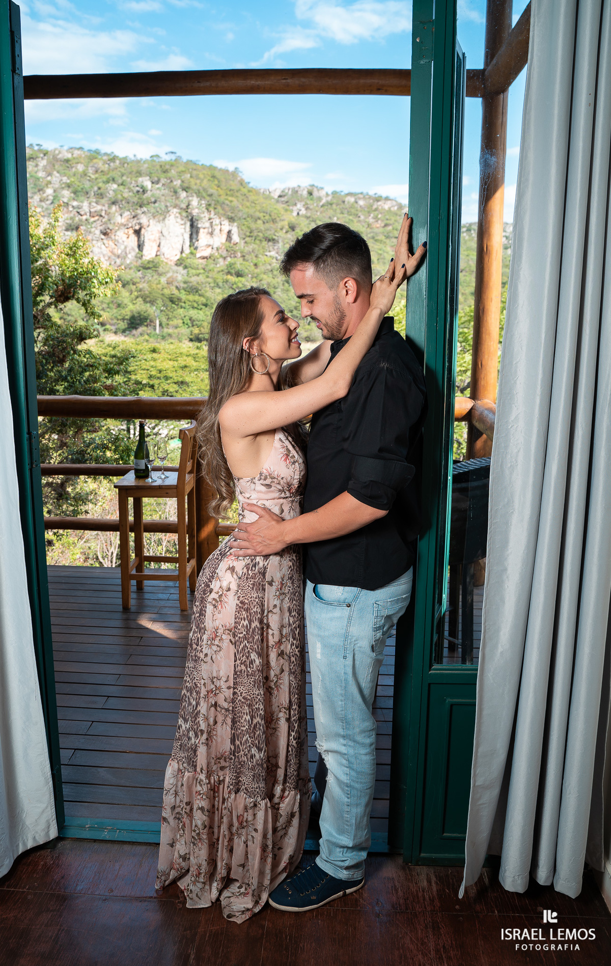 Fotografo Israel Lemos  faz lindas fotos de casal na lapinha da serra