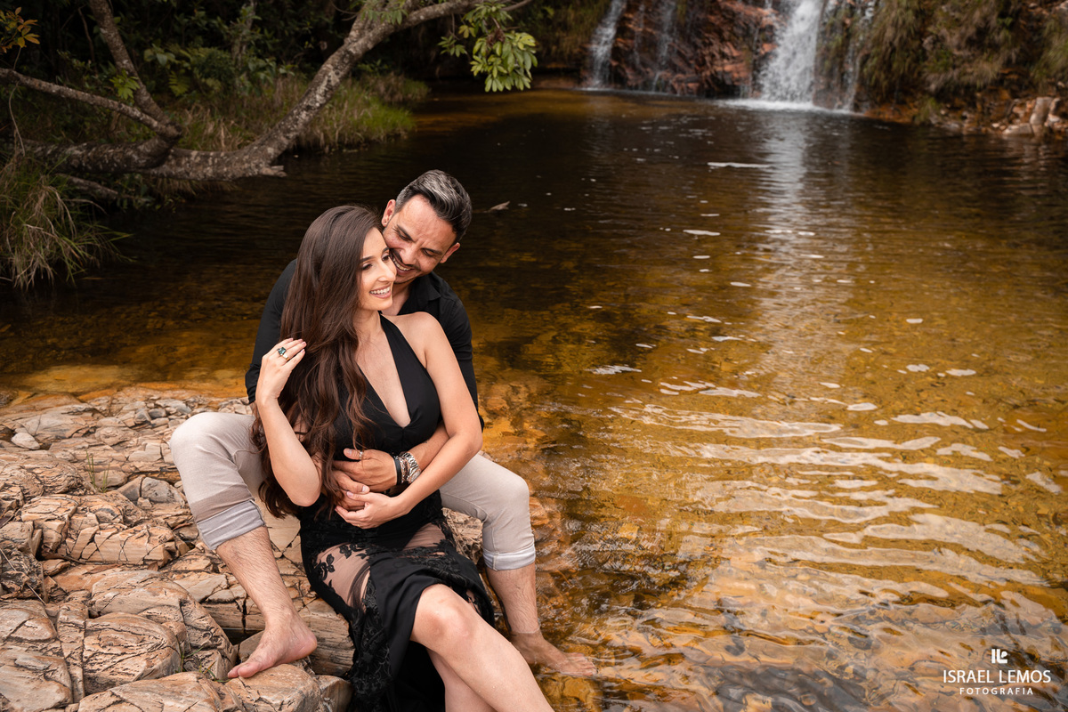 Fotografo de capitólio Israel Lemos faz um ensaio lindo na lagoa azul em capitolio