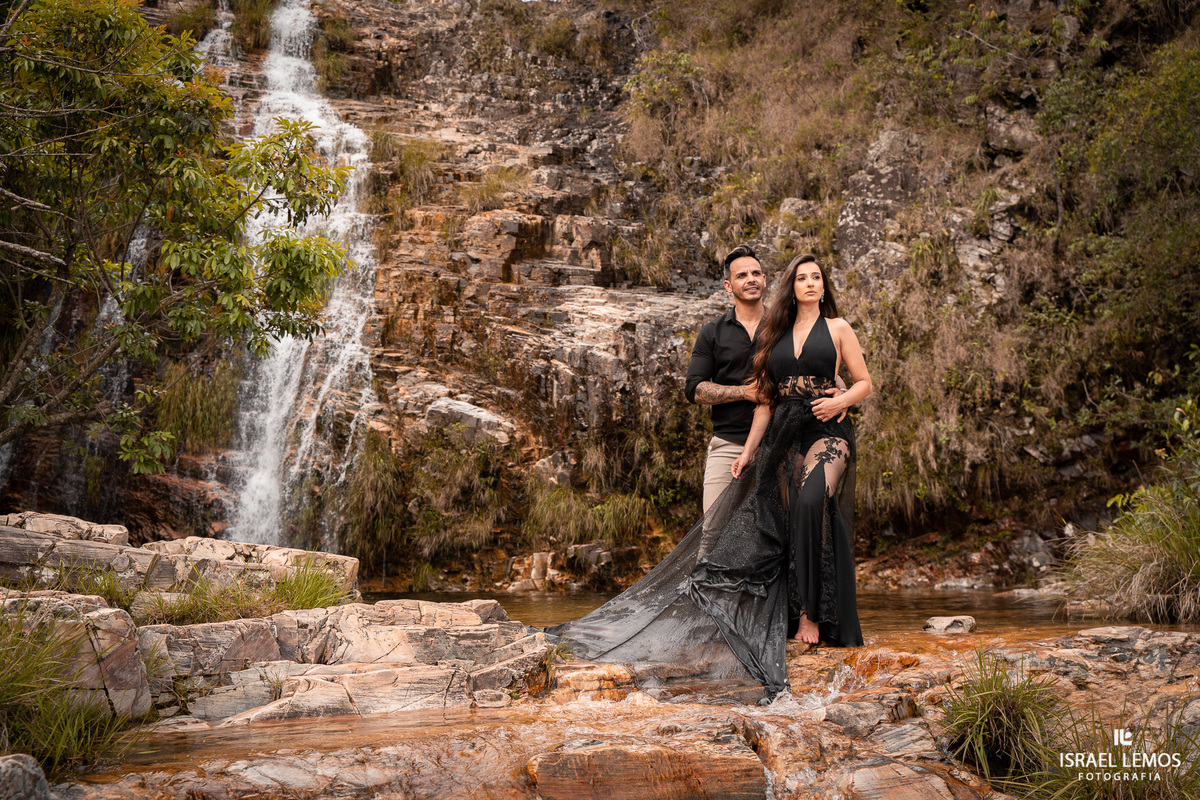 Fotografo de capitólio Israel Lemos faz um ensaio lindo na lagoa azul em capitolio