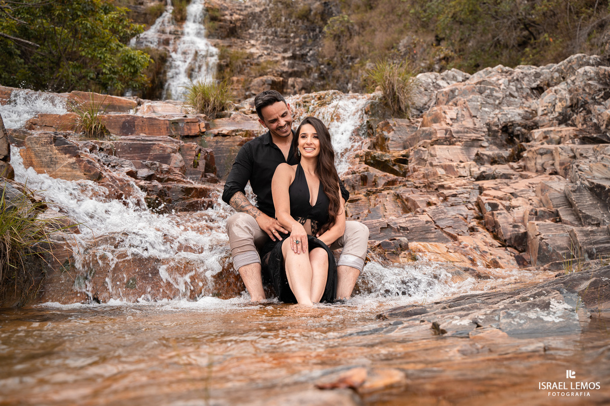 Fotografo de capitólio Israel Lemos faz um ensaio lindo na lagoa azul em capitolio