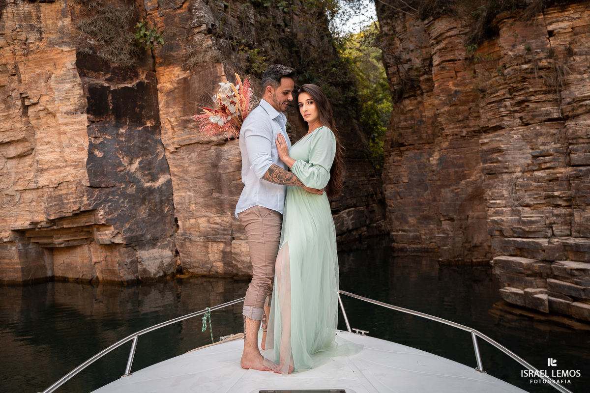 Fotografo de capitólio Israel Lemos faz um ensaio lindo na lancha