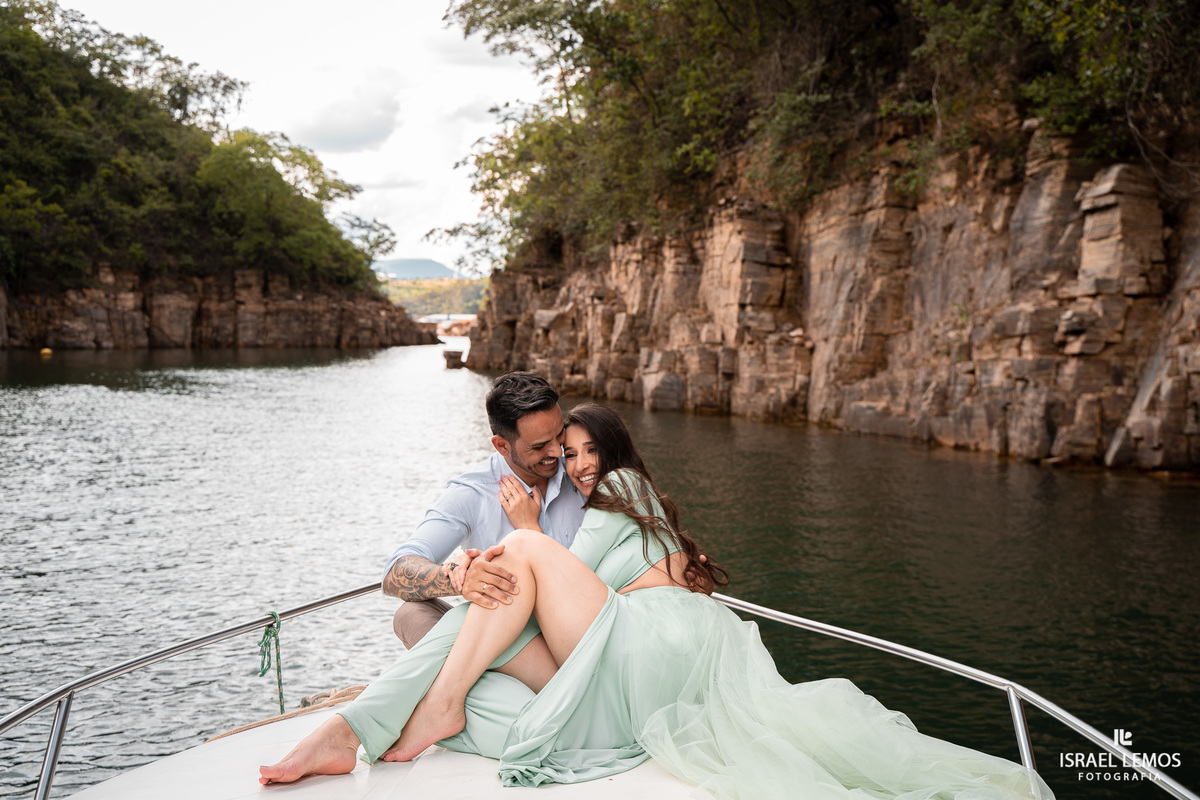 foto lancha capitólio