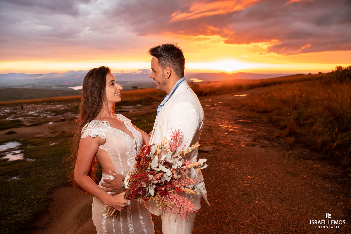 Fotografo na pedreira lagoa azul Israel Lemos fotografo em capitolio
Com o por do sol nunca visto