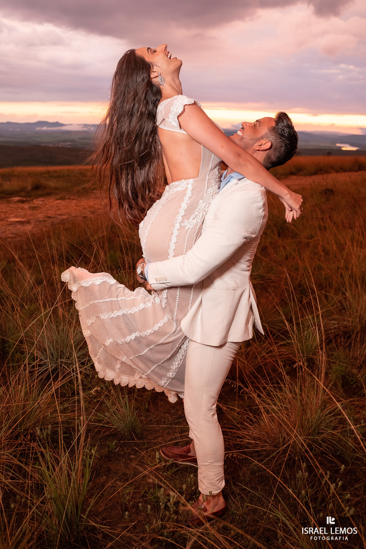 Fotografo na pedreira lagoa azul Israel Lemos fotografo em capitolio
Com o por do sol nunca visto