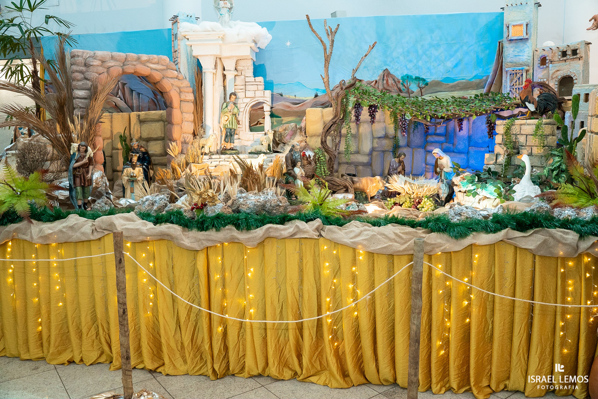 Decoracao de natal em Para de Minas igreja Sao Francisco 