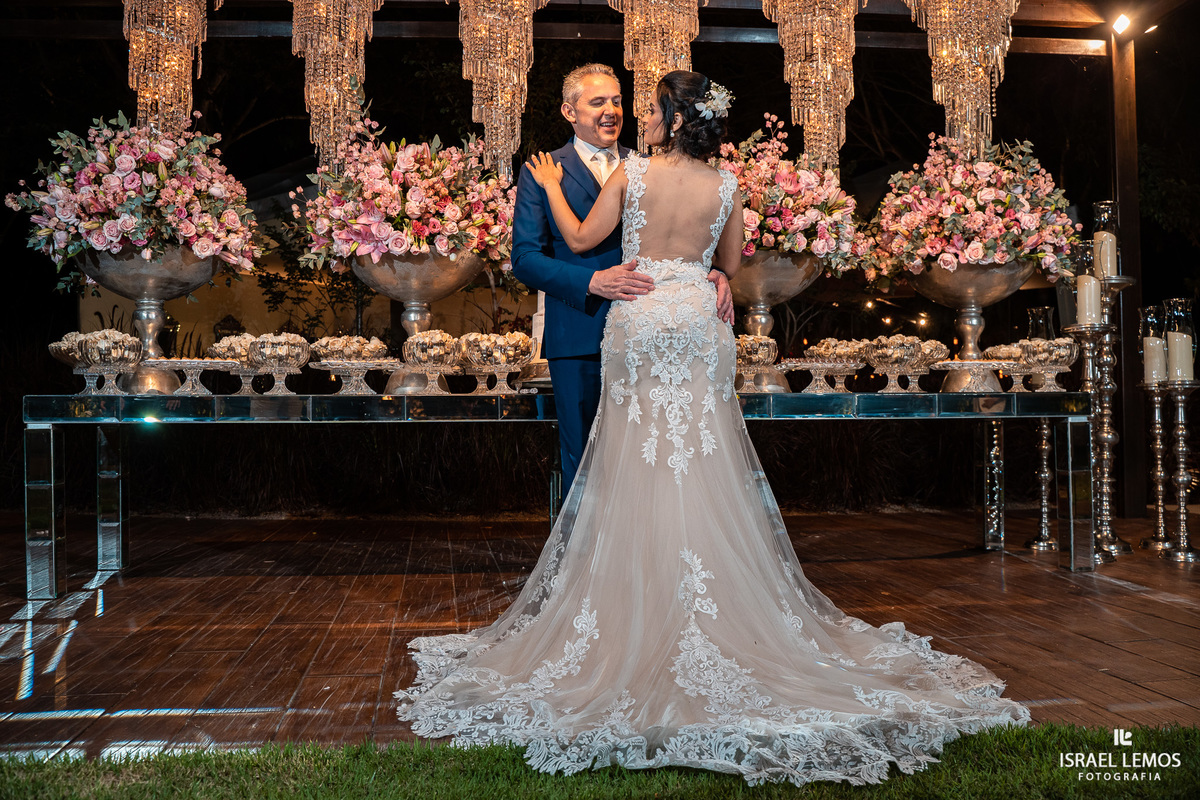 recepção de casamento festa  no espaco villa Conceicao na cidade de Pitangui MG fotos pelo fotografo Israel Lemos fotografo cidade pitangui