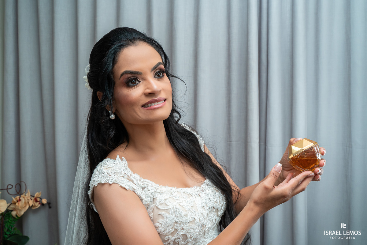 Maquiagem de noiva na cidade de Pitangui MG 