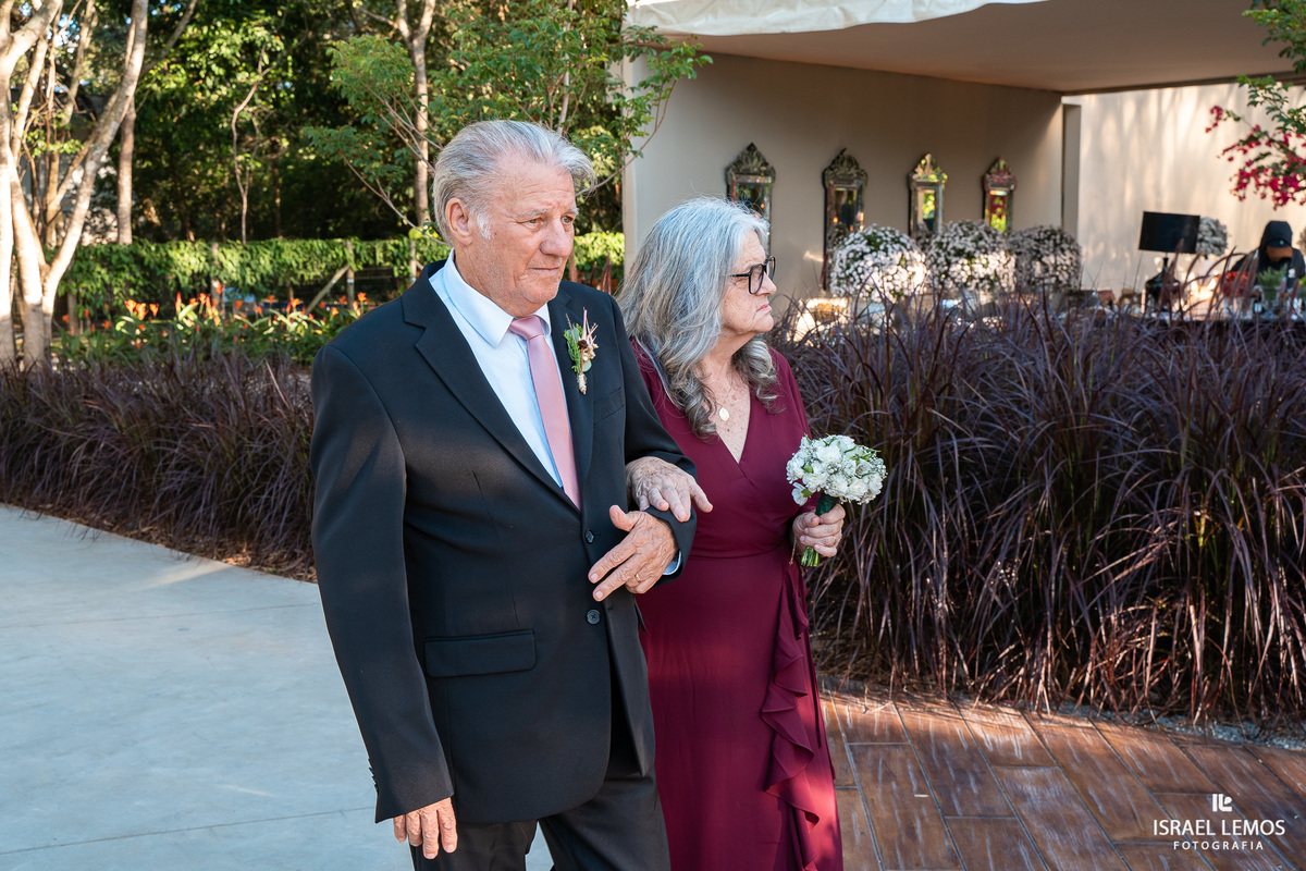 casamento no espaco villa Conceicao na cidade de Pitangui MG fotos pelo fotografo Israel Lemos fotografo cidade pitangui