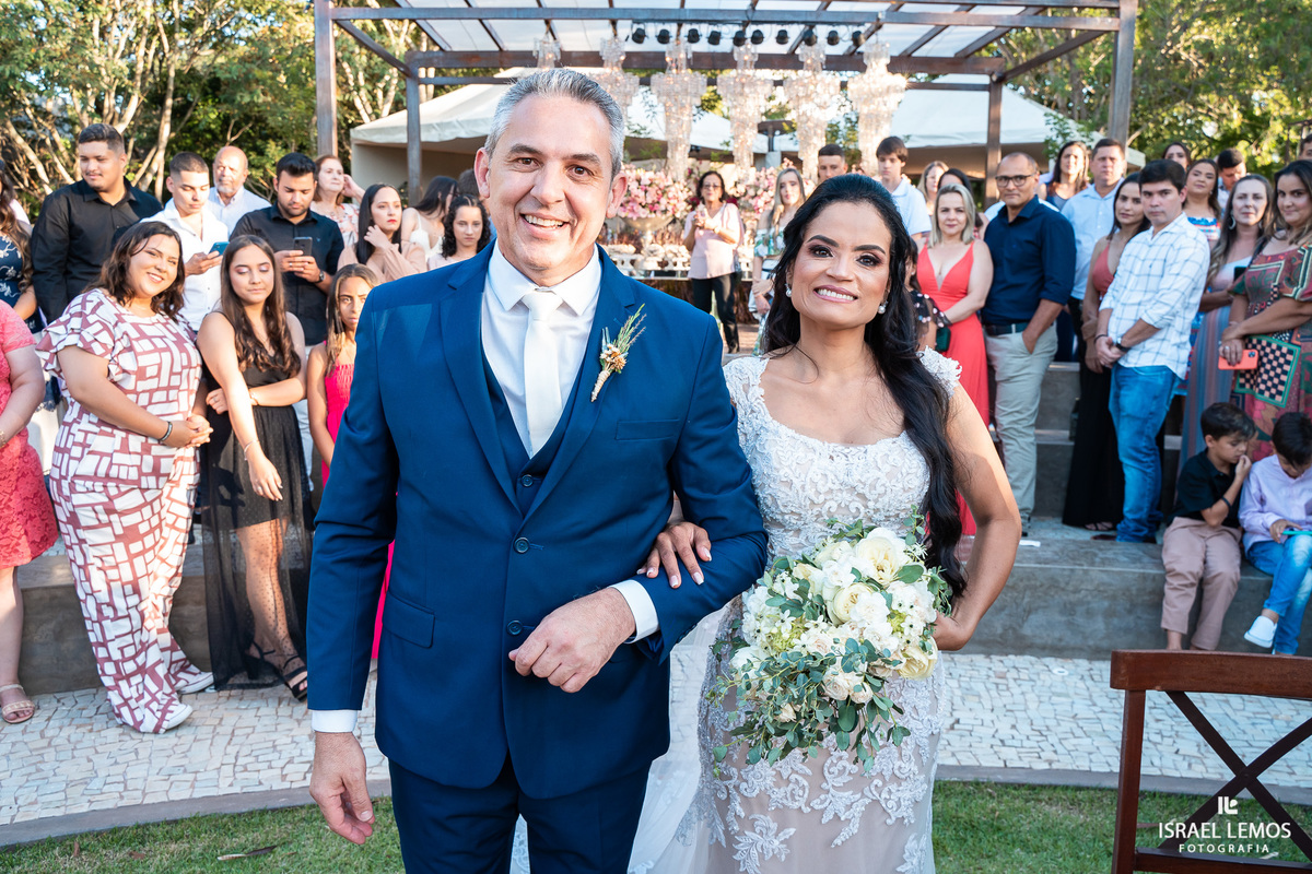 casamento no espaco villa Conceicao na cidade de Pitangui MG fotos pelo fotografo Israel Lemos fotografo cidade pitangui