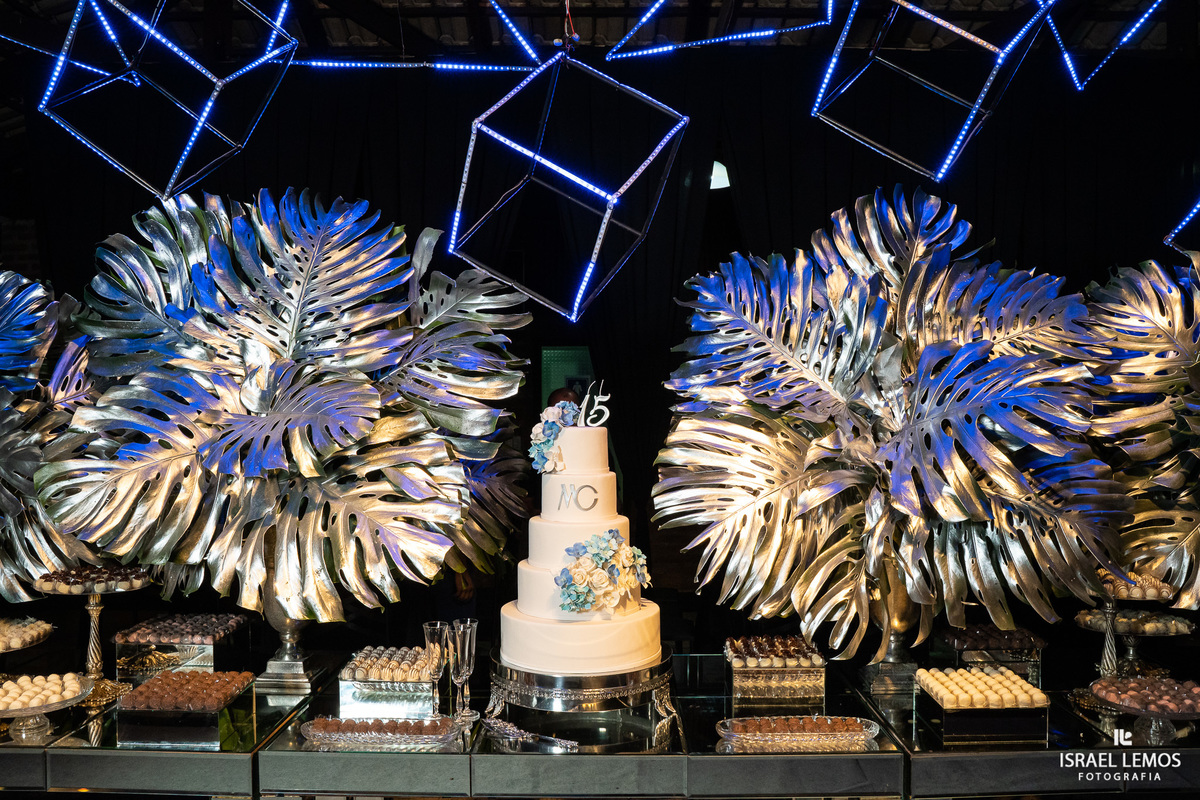 Fotografo faz lindas fotos de debutante na cidade metropolitana de bh